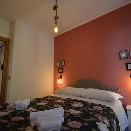 Varennahouse Lory Apt Luaran gambar