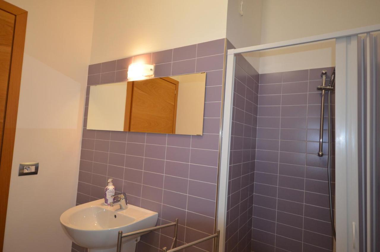Varennahouse Lory Apt Luaran gambar